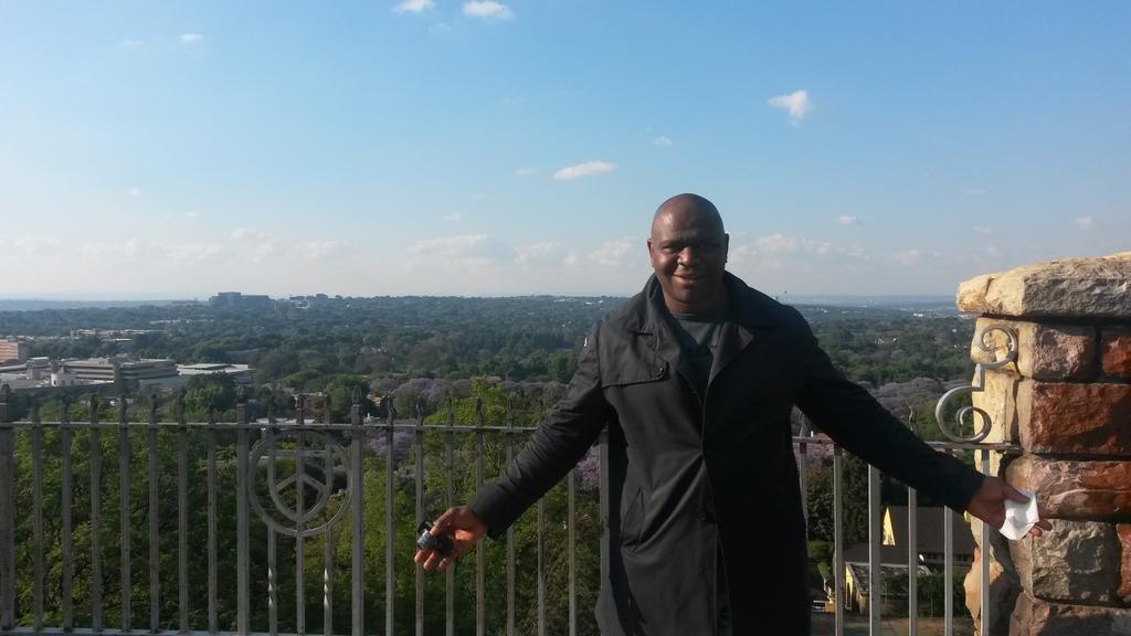 Thulani Lodge Johannesburg Esterno foto
